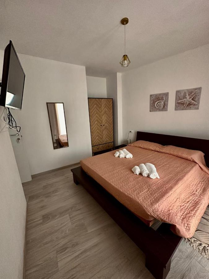 B&B Luchia Орозей Екстер'єр фото